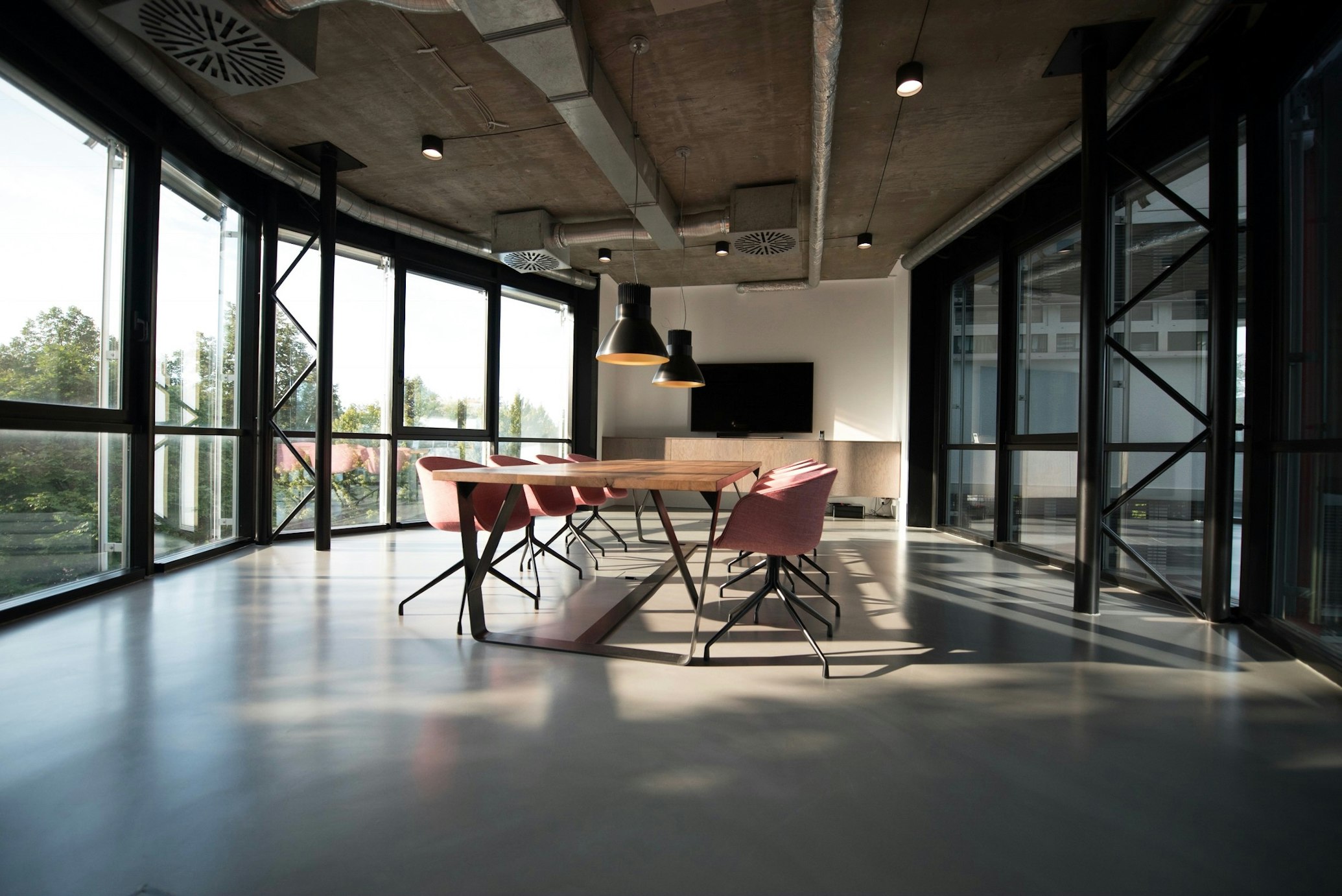 Hybrid Workspaces